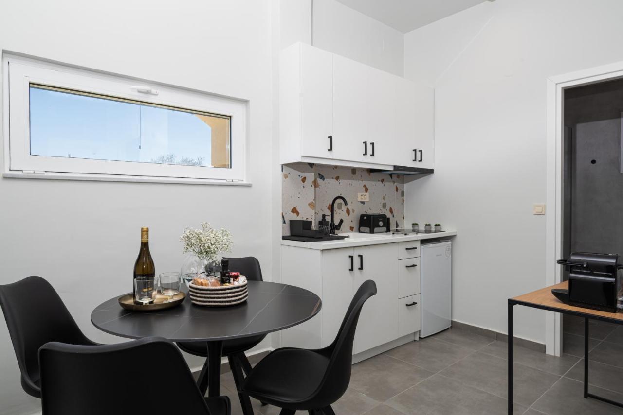 Meliora Suites Dhrapanias Экстерьер фото